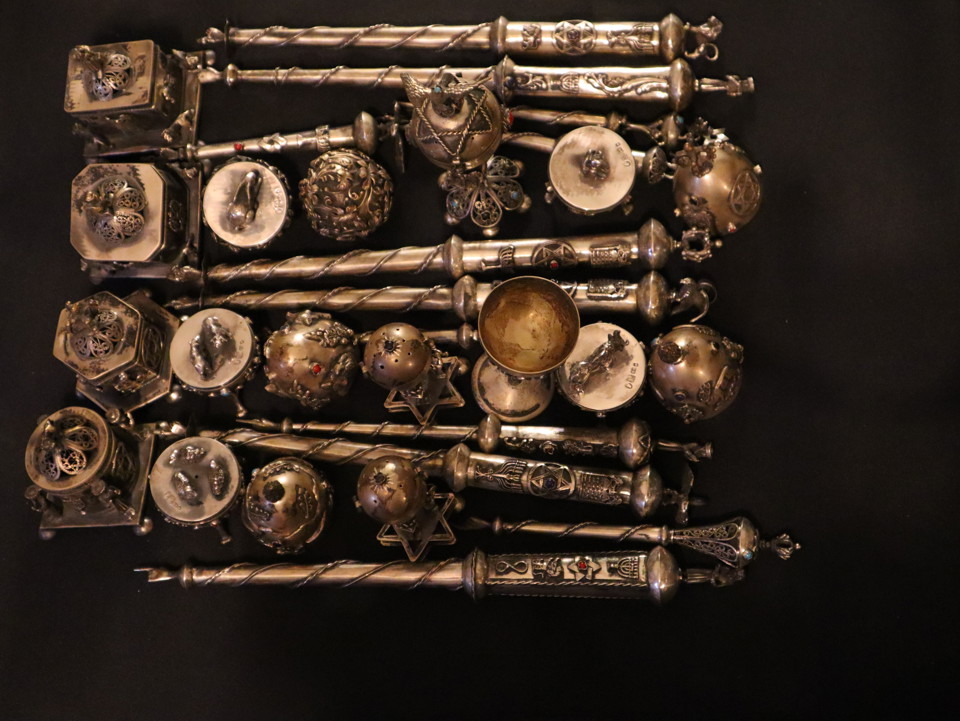 Solid silver antique Jewish religious objects, 25 pieces