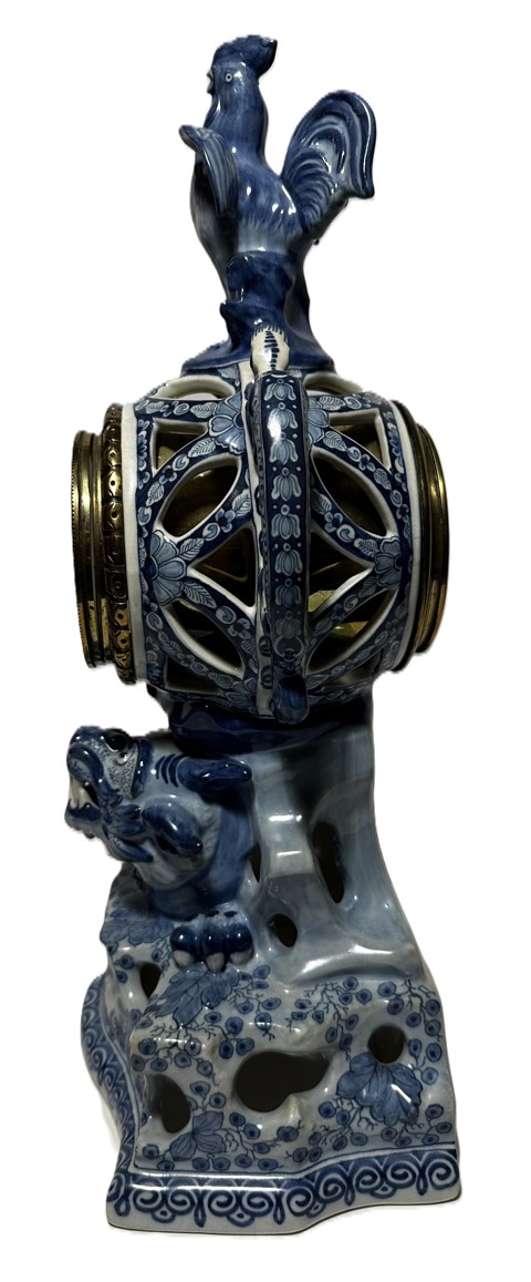 Three-Piece Delft Blue Porcelain Clock Garniture - 4