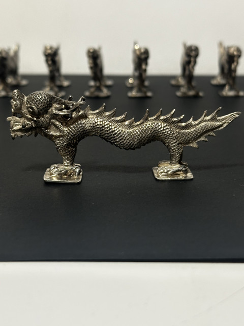 Silver set of decorative dragons - 4