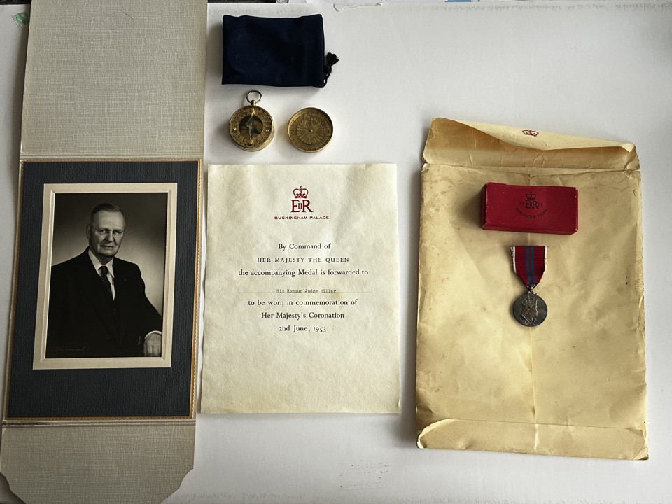 Complete coronation set 1953 – medal, palace letter, case and period sun compass
